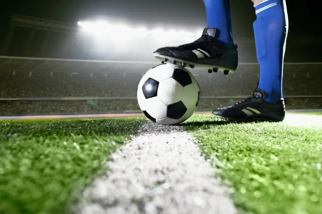 od体育官网入口-足球大战中的猝不及防体技交战的简单介绍