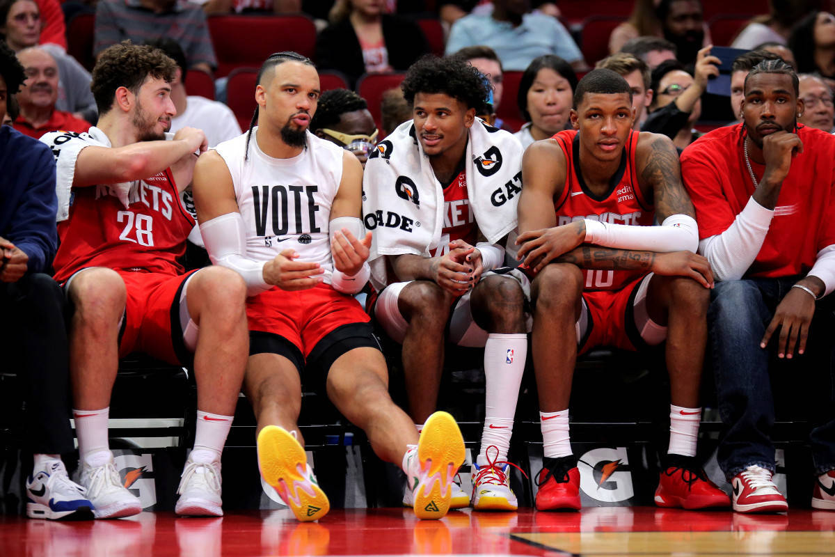 od体育登录入口-包含新帅上任带来变化，球队表现脱胎换骨的词条