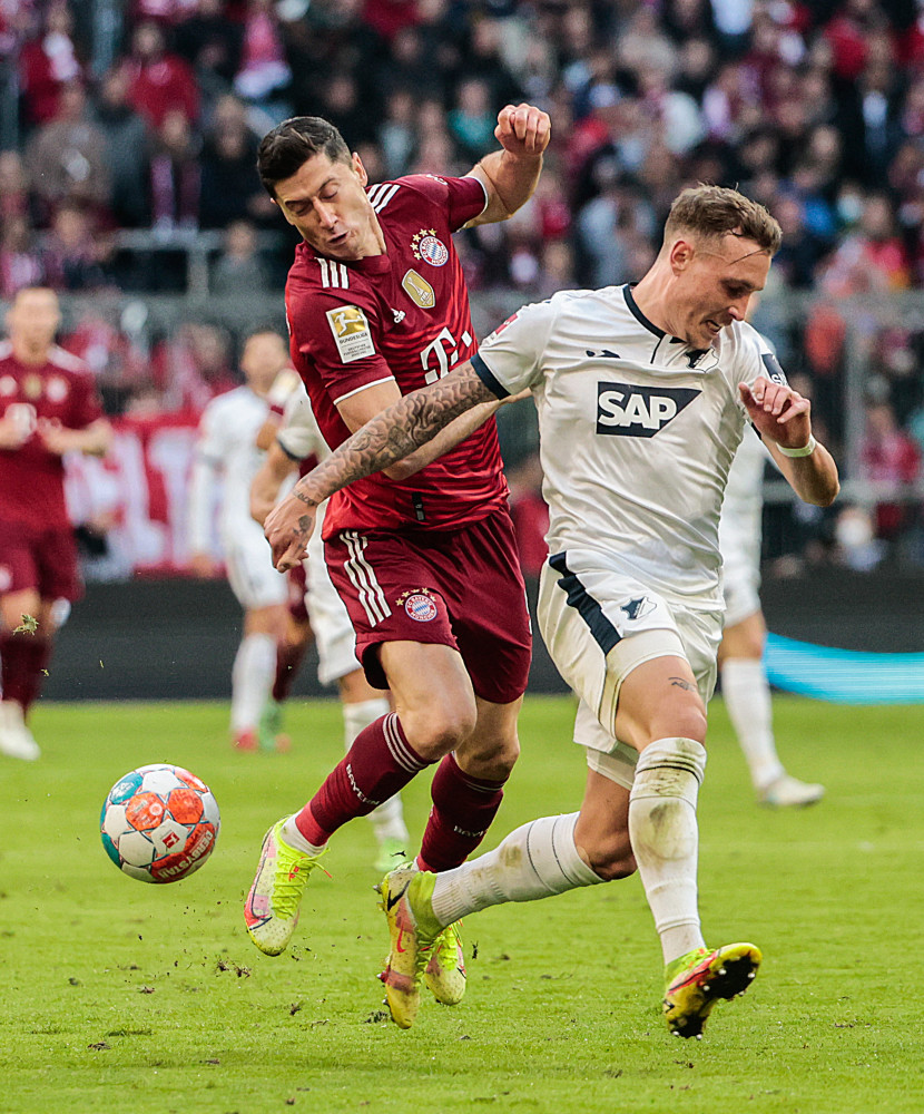 od体育网页版入口-霍芬海姆球员破门得分，领队大胜