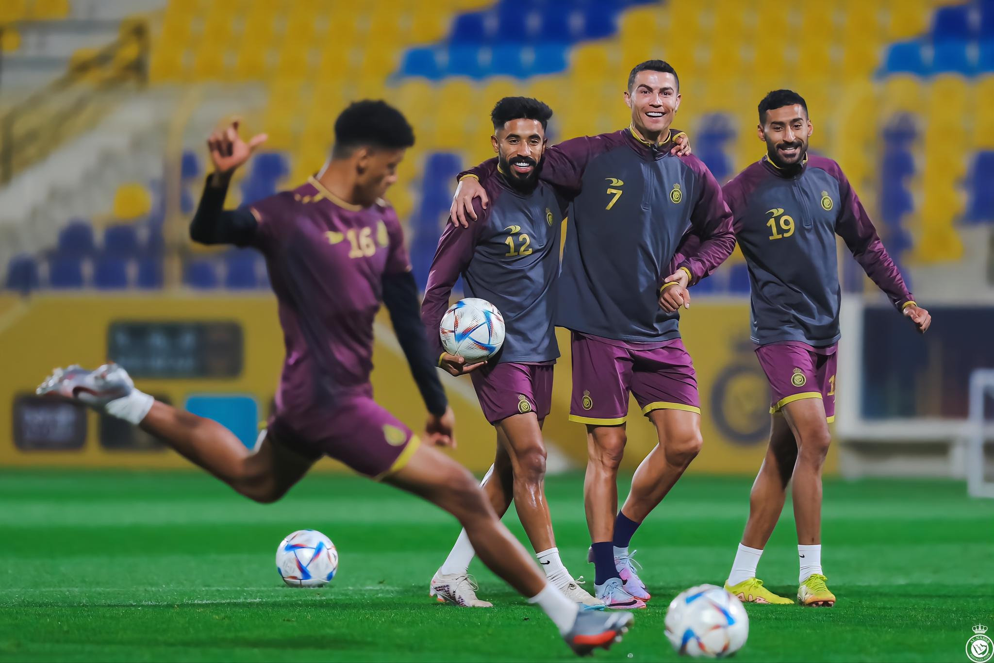 od体育app下载地址-国际足球职业联赛前瞻胜负难料的简单介绍