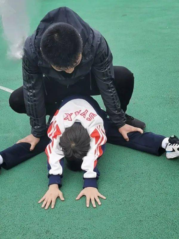 od体育平台-河北客场一战成名，捧起胜利的掌声和荣耀的简单介绍