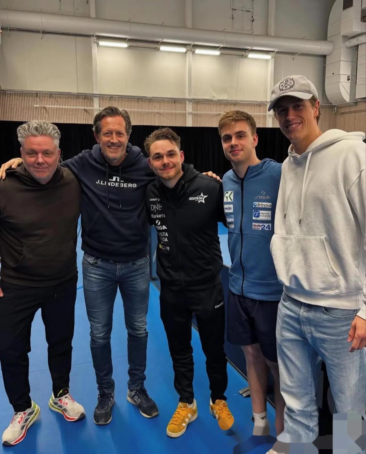 od体育官方-瑞典队在紧张角逐中战胜对手，进军欧锦赛半决赛的简单介绍