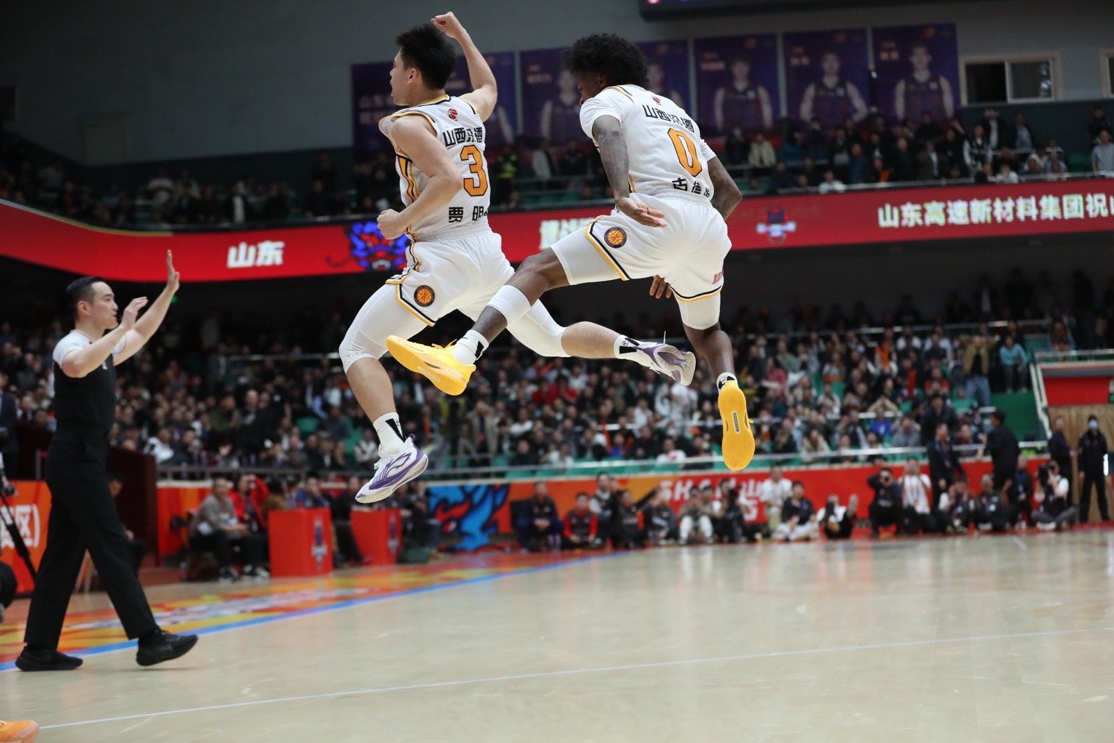 详细阅读:od体育竞技-力拔山河!球队赢得激烈的比赛的简单介绍 od体育竞技-力拔山河!球队赢得激烈的比赛的简单介绍