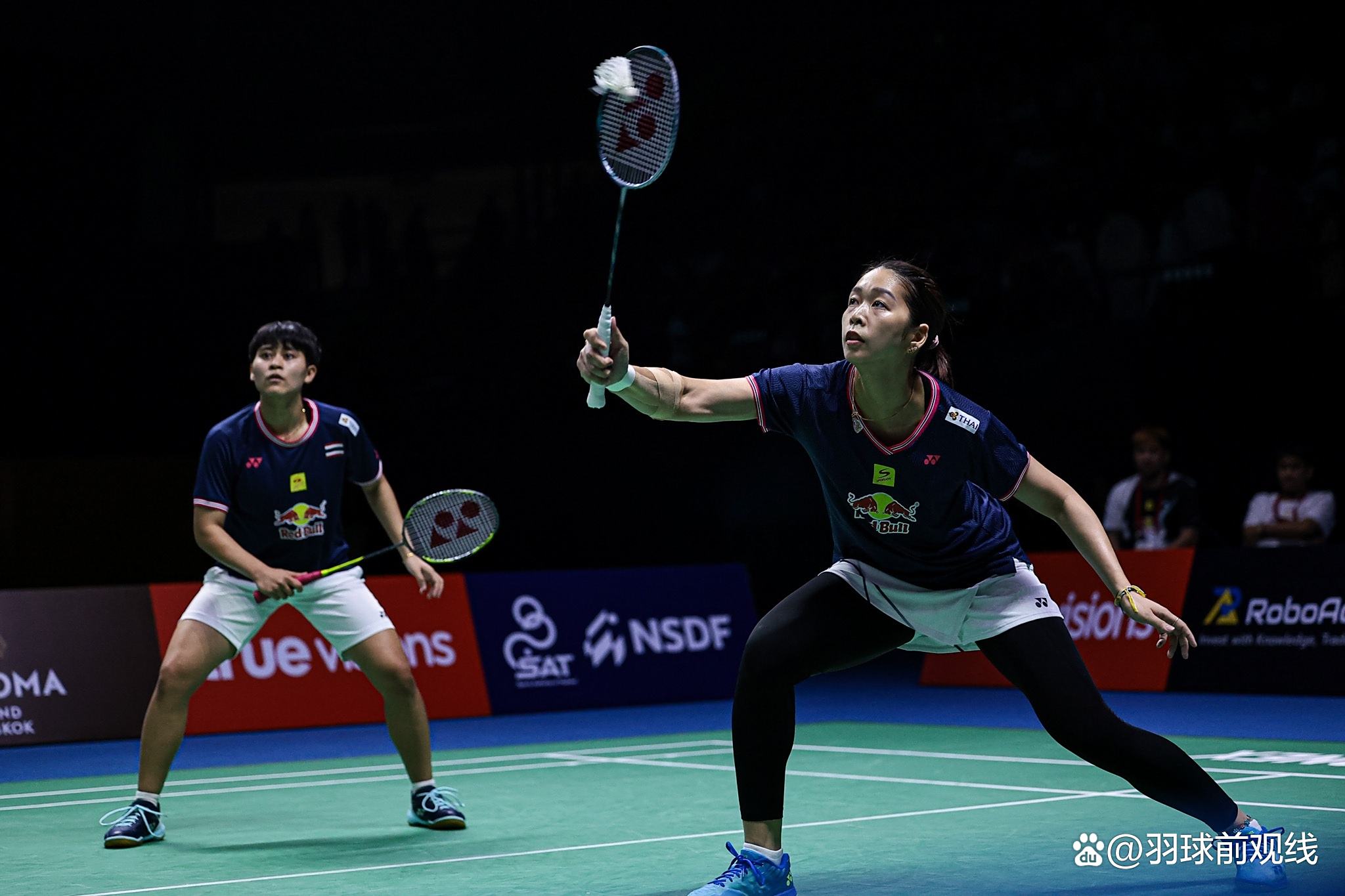 详细阅读:od体育vip注册-泰国运动员战胜对手,夺得奖杯 od体育vip注册-泰国运动员战胜对手,夺得奖杯