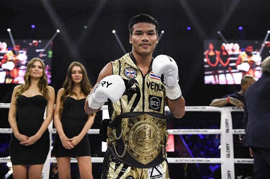 od体育vip注册-泰国运动员战胜对手,夺得奖杯