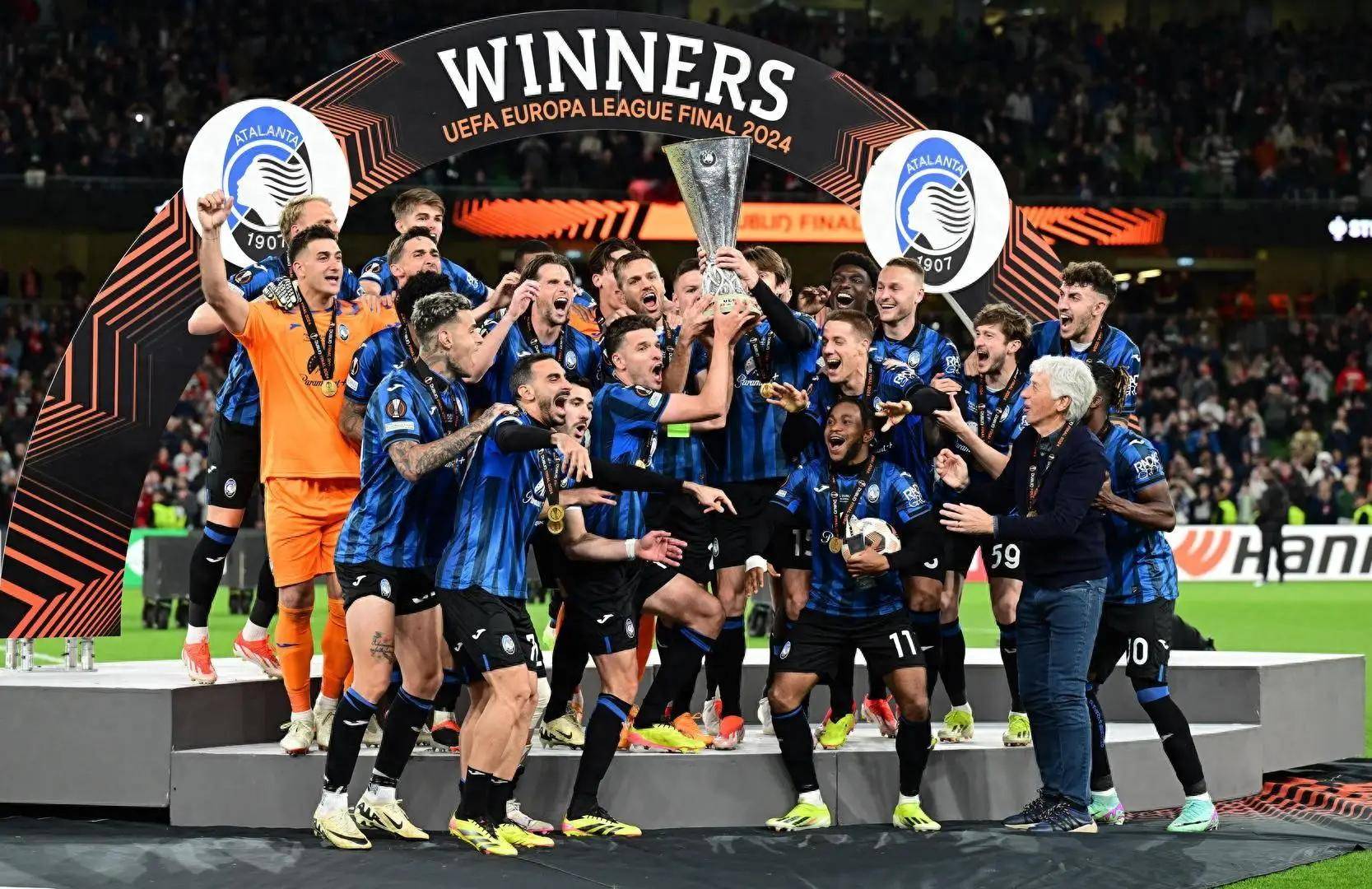 od体育电竞-巴黎圣日耳曼球员伤愈复出,战术更加灵活