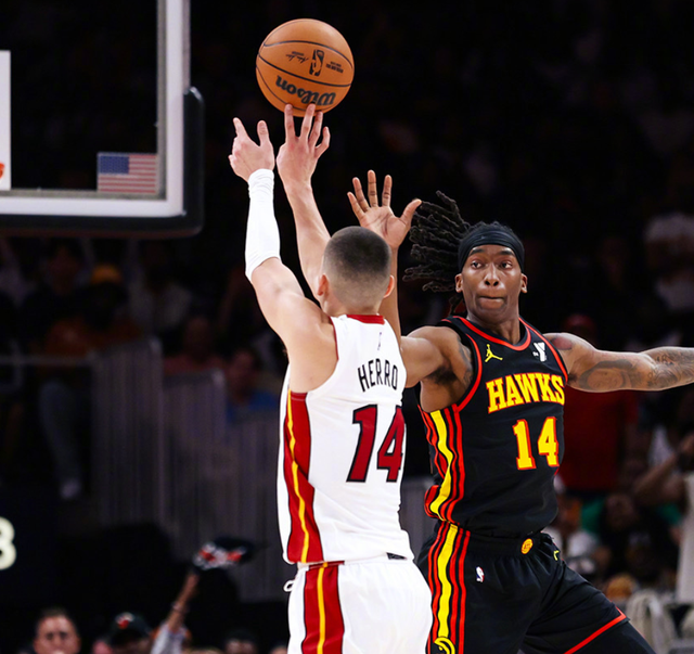 od体育视频-热火主场击败老鹰，夺取