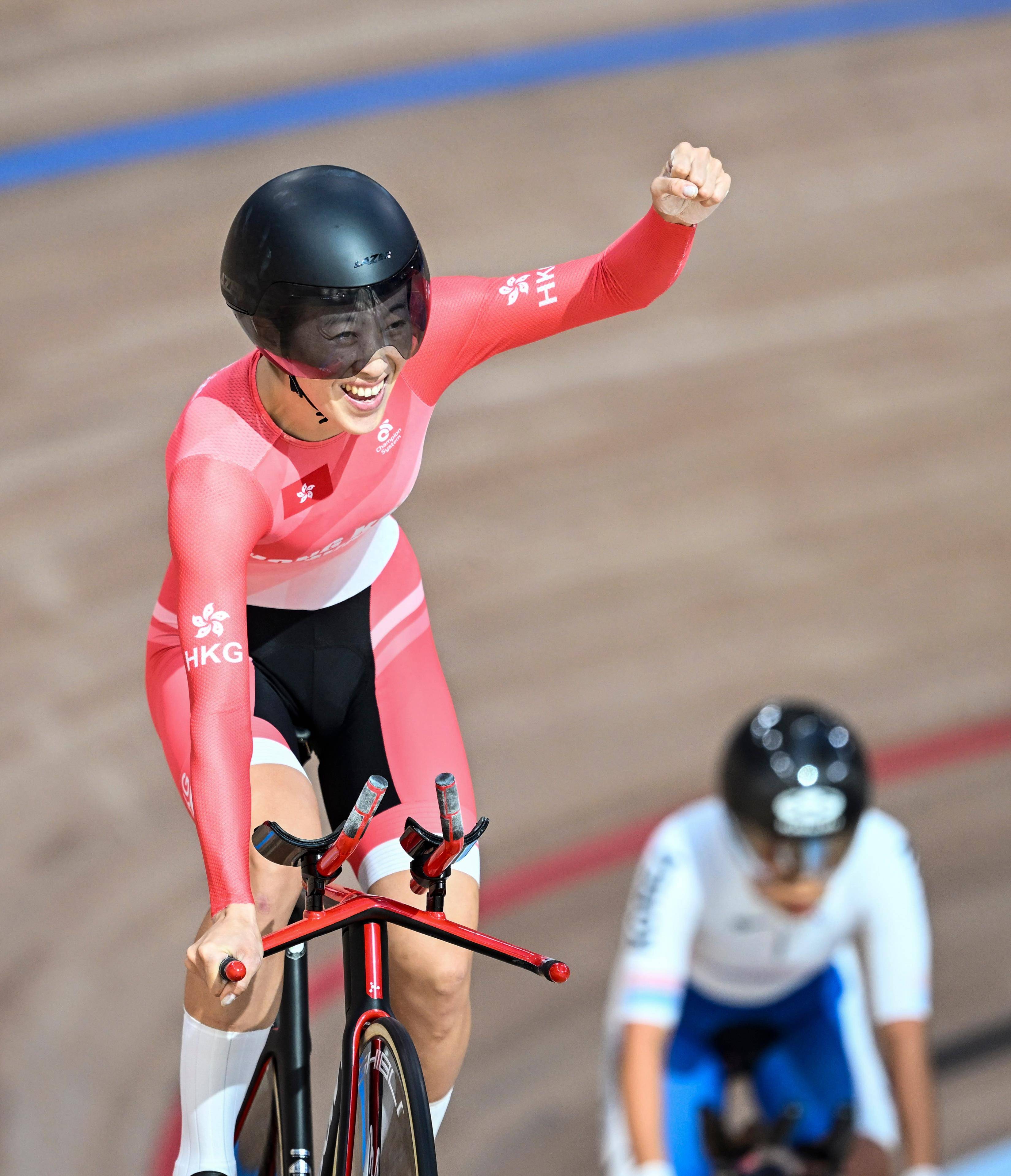 od体育官网app-关于荷兰自行车选手飘摇进入女子个人追逐赛决赛的信息